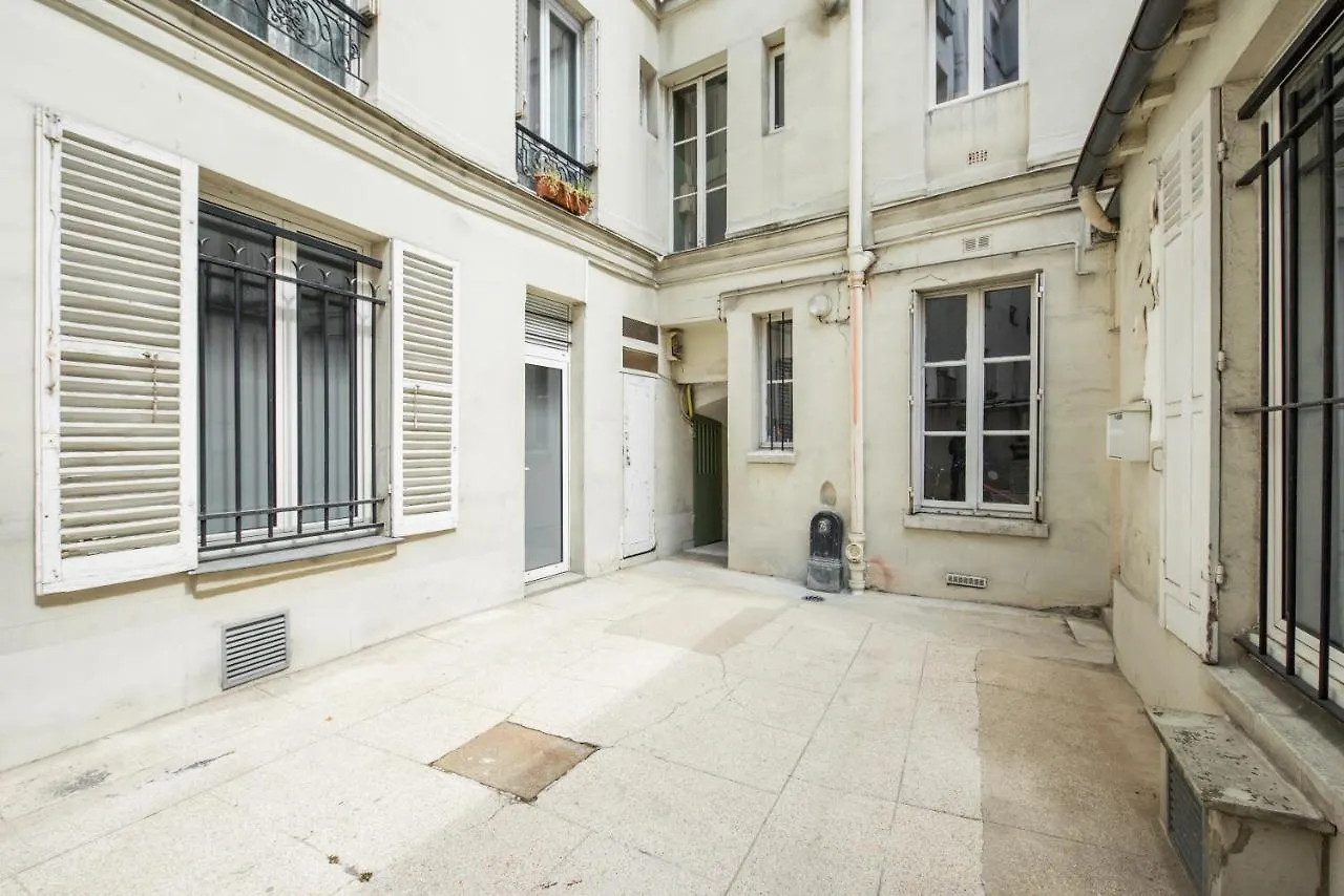 Maison Francois Paris - Two Rooms Apartment & Studio - Linkable Together